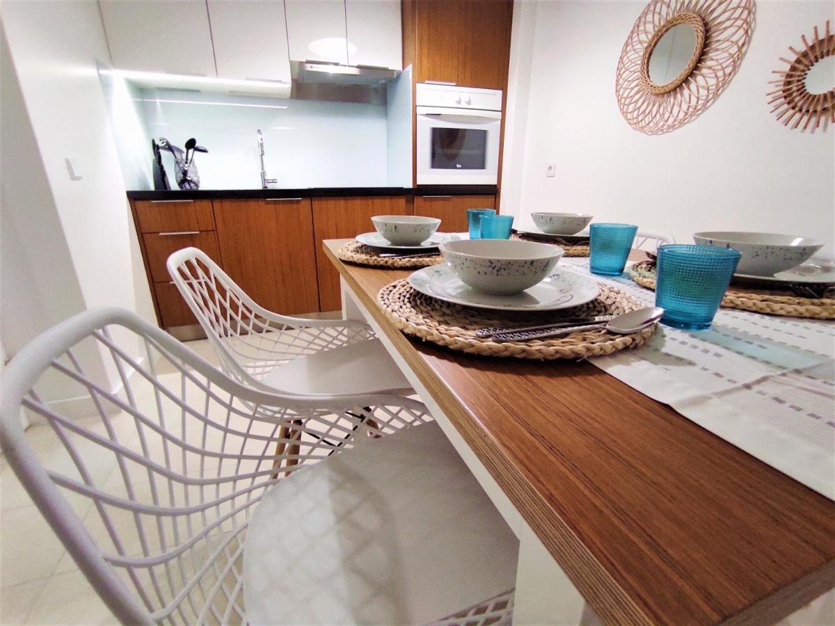 Beachfront Apartment Nazare Luaran gambar