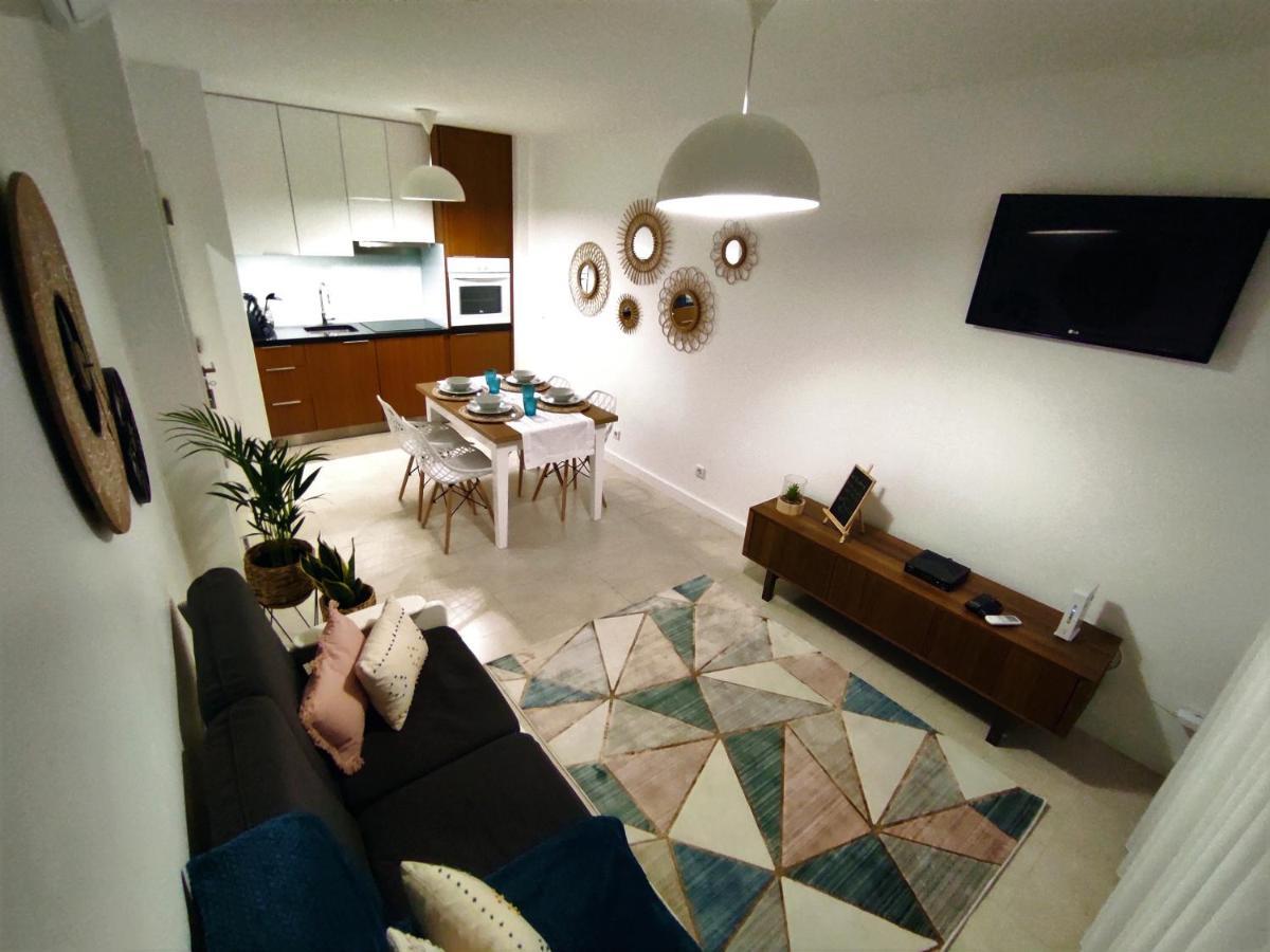 Beachfront Apartment Nazare Luaran gambar