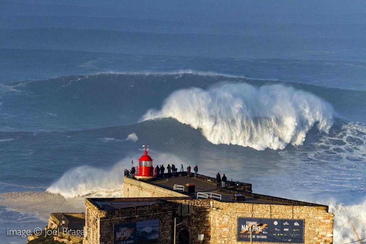 Beachfront Apartment Nazare Luaran gambar